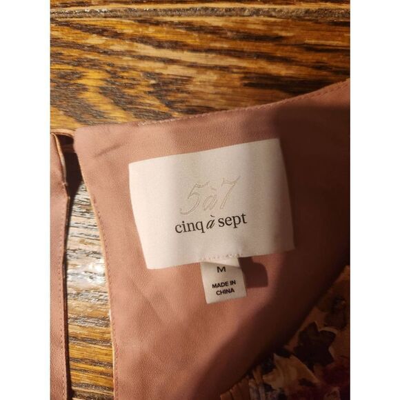 Cinq a Sept Cinq a Sept Pascale Silk Top Floral Pink Size Medium - Picture 3 of 4